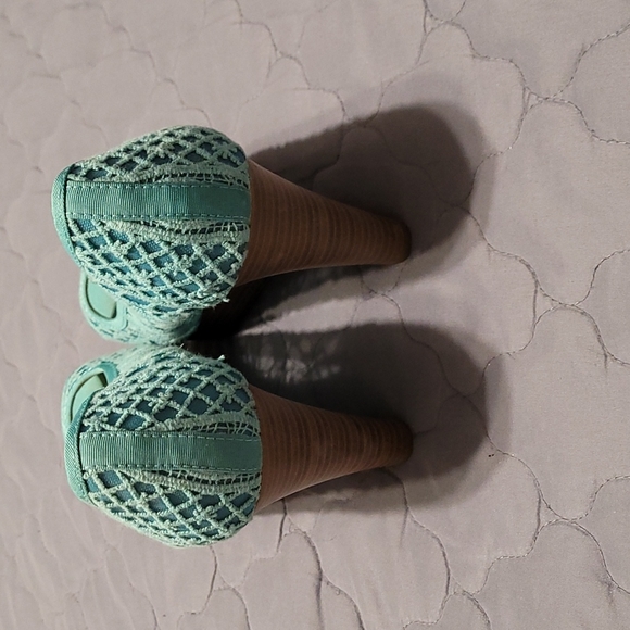 American Eagle Open Toe Wedges - Picture 3 of 7